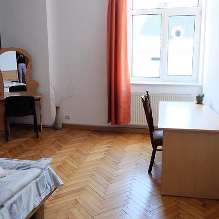 לבוב Apartment On Svobody Avenue מראה חיצוני תמונה